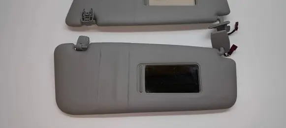 BMW 5 E60 E61 Sun visor 7066650 7066649