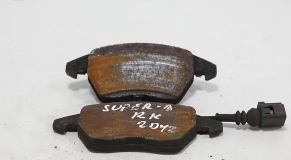 Skoda Superb B6 (3T) Brake pads (front) 
