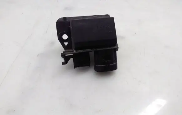 Citroen C4 Grand Picasso Coolant fan relay 9673999980