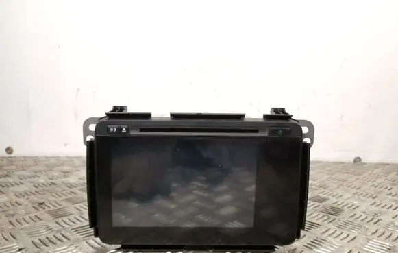 Honda HR-V Radio/CD/DVD/GPS head unit 39100T8ME01M1