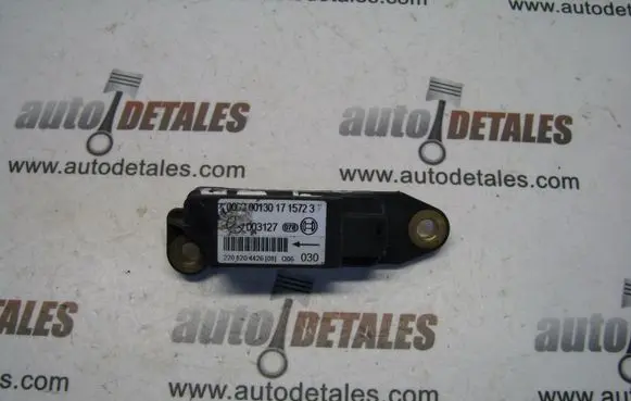 Mercedes-Benz S W220 Airbag deployment crash/impact sensor A2208204426