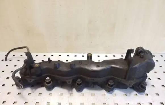 Ford Mondeo Mk III Intake manifold 2S709424BD