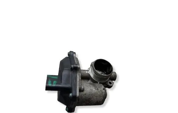 Volkswagen PASSAT B8 EGR valve 04L131501