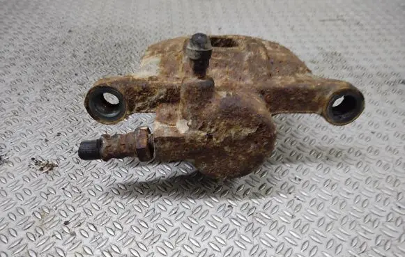 Mitsubishi Outlander Rear brake caliper