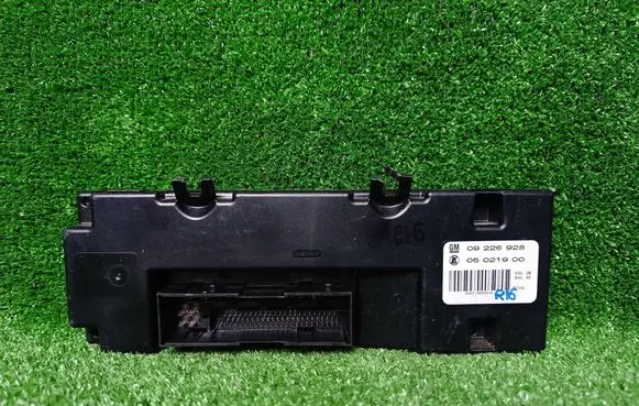 Opel Signum Seat control module 09226928 05021900