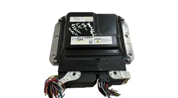 Mazda 6 Engine control unit/module R2AA18881M 2758009149