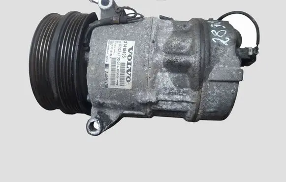 Volvo V40 Air conditioning (A/C) compressor (pump) 31418495 020245054B4