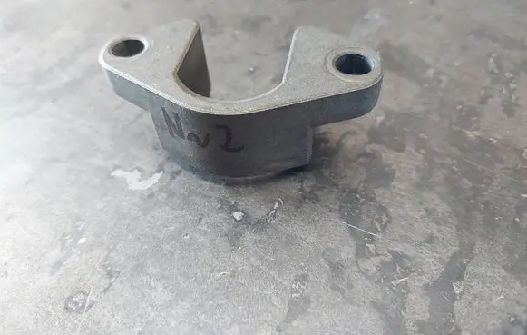 BMW 3 E46 Fuel Injector clamp holder 13537787215