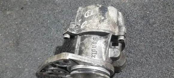 Peugeot 406 Vacuum pump