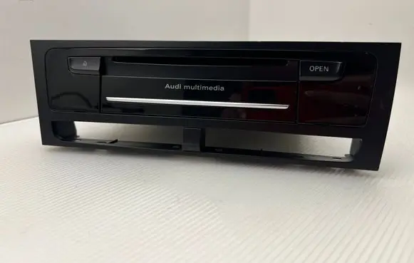 Audi Q5 SQ5 8R Radio/CD/DVD/GPS head unit 8R1035652B