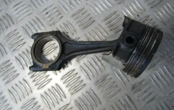 Opel Tigra A Piston with connecting rod