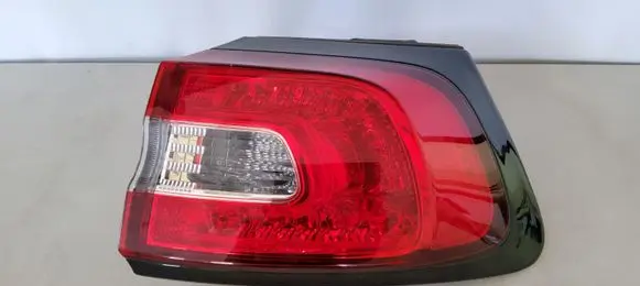 Jeep Cherokee Rear/tail lights 49033