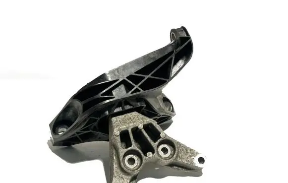 Peugeot 3008 II Engine mount bracket 9809162280 19160