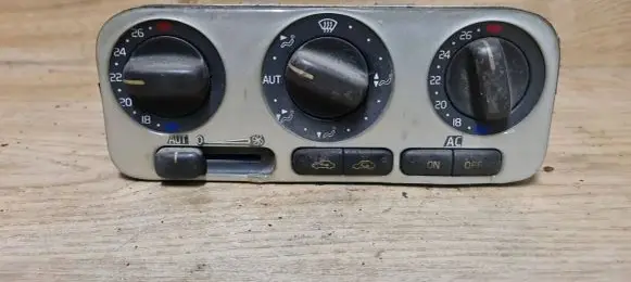 Volvo S70 V70 V70 XC Climate control unit