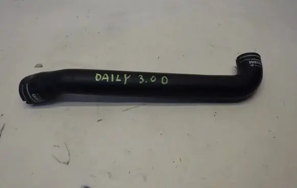 Iveco Daily 6th gen Engine coolant pipe/hose