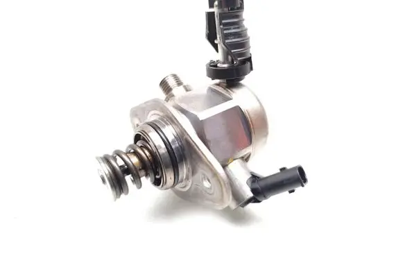 KIA Pro Cee'd III Fuel injection high pressure pump 35320-08200 3532008200