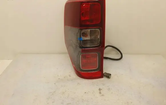 Ford Ranger Rear/tail lights GB3B13405