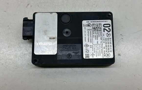 Mercedes-Benz C W205 Distronic sensor radar A0009058104 A0009028824 A0009056700
