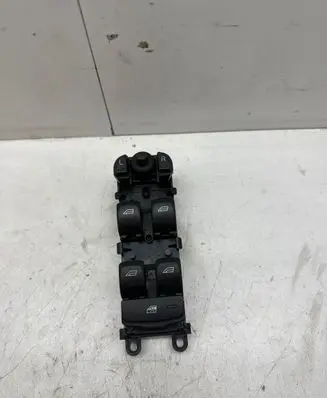 Volvo V40 Electric window control switch 31334567 12W462 SWEA01