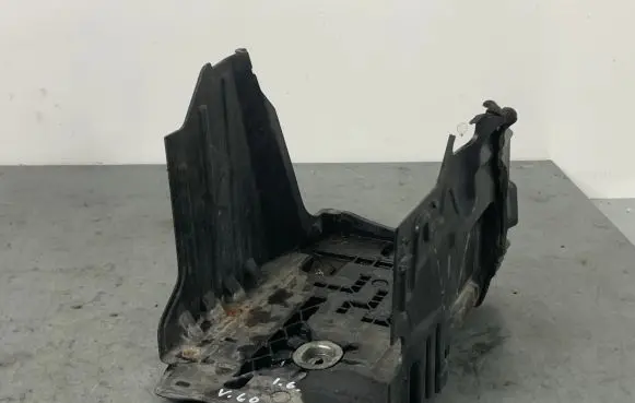 Volvo V60 Battery box tray 31299569