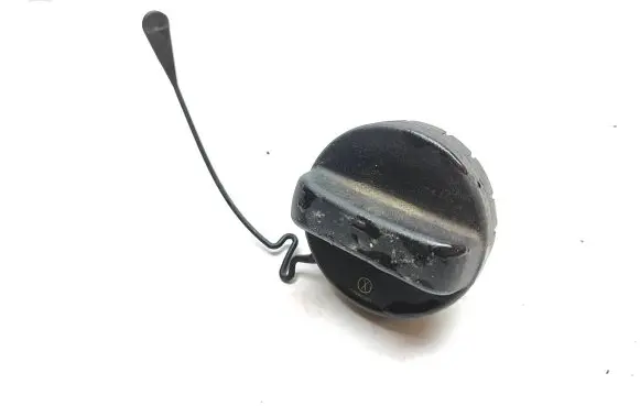 Lexus UX Fuel tank cap