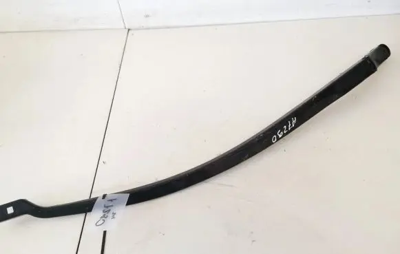 Chrysler Voyager Front wiper blade arm 97036203