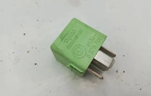BMW X3 E83 Other relay 61368373700