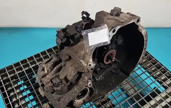 Nissan Almera N16 Manual 5 speed gearbox 4M40 IMPRK1567569