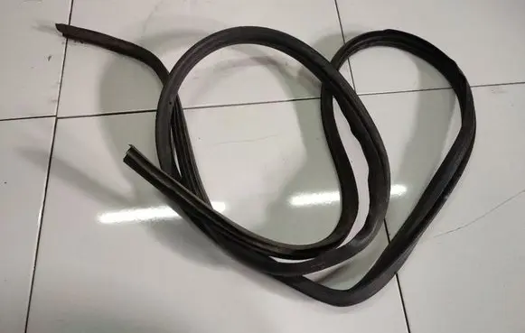 Peugeot 807 Rubber seal rear door