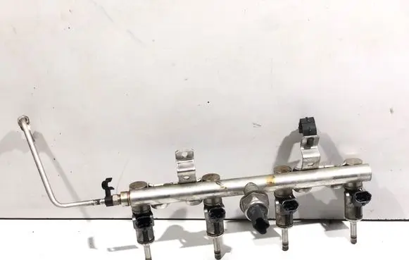 Citroen C4 I Picasso Fuel injectors set 7598785