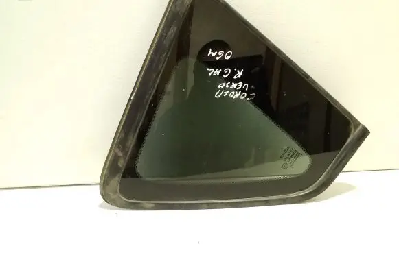 Toyota Corolla Verso AR10 Rear side window