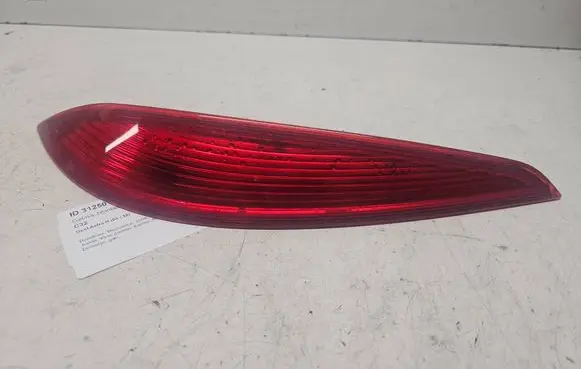 Opel Astra H Tailgate rear/tail lights 13262043