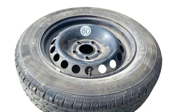 Renault Fluence R15 spare wheel 