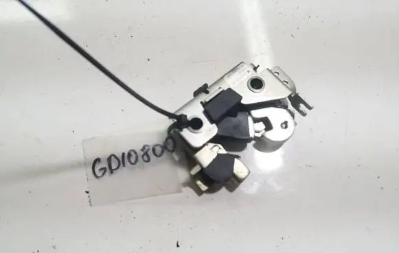 Opel Vectra C Seat back rest lock catch 24443086