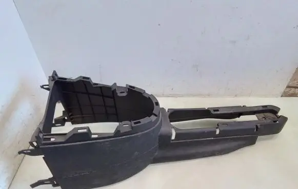Ford Fusion Center console 2S6XA045B55A