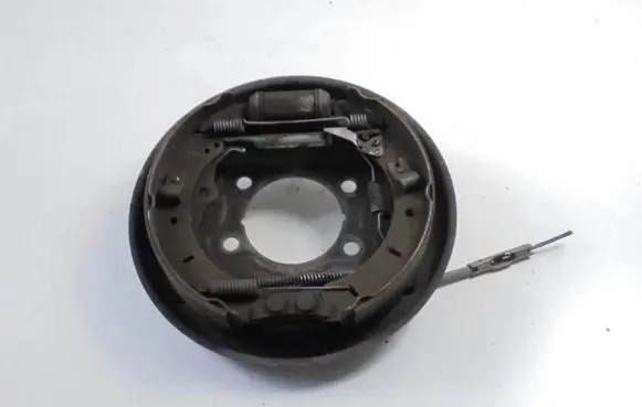 Ford Focus Rear brake disc plate dust cover BV61-2209R