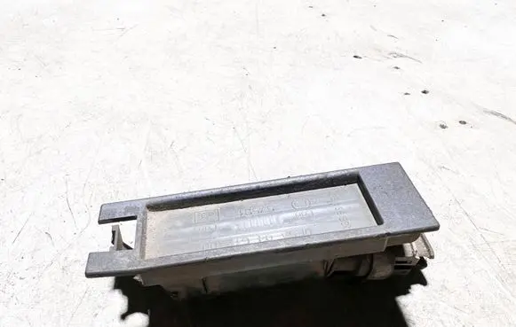 Opel Astra H Number plate light 13139990
