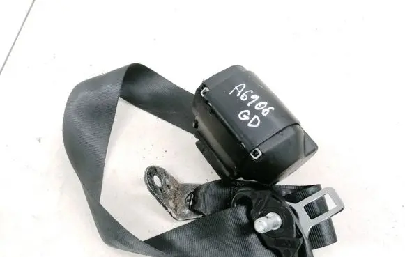 Volkswagen Polo IV 9N3 Rear seatbelt 6Q0857806A 34052098