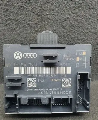 Audi Q7 4L Door control unit/module 4F0959792T 8K0959792M
