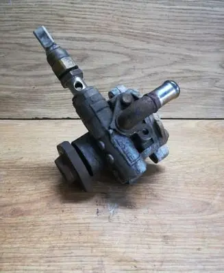 Audi A3 S3 8L Power steering pump