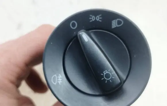 Skoda Roomster (5J) Light switch 3B0941531B K1898D