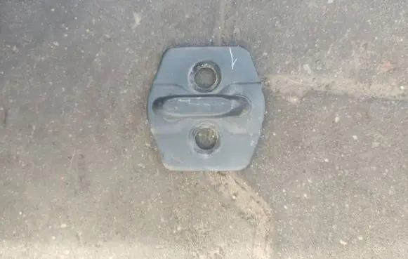 Renault Master III Sliding door lock loop/hook striker 