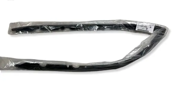Subaru XV II Engine compartment rubber 57735FL000