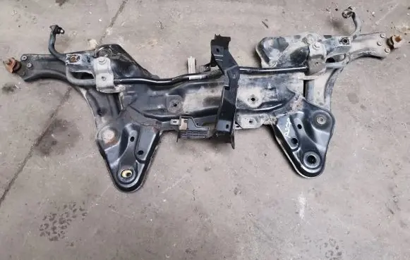 Peugeot 208 Front subframe