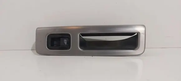 Volvo V50 Electric window control switch 8663813