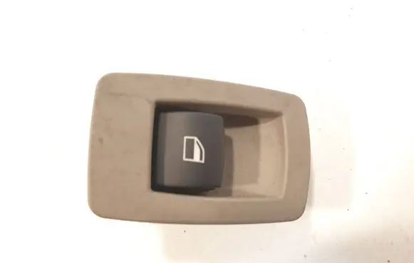 BMW 1 E81 E87 Electric window control switch 6970258