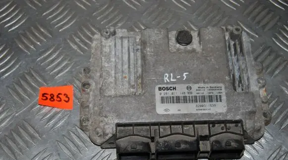 Renault Laguna II Engine control unit/module 0281011148