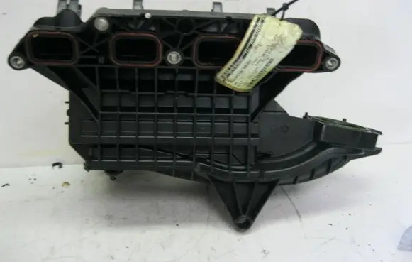 Volkswagen PASSAT B6 Intake manifold 03C129711AD