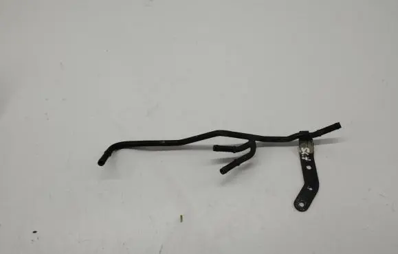 Coolant pipe/hose