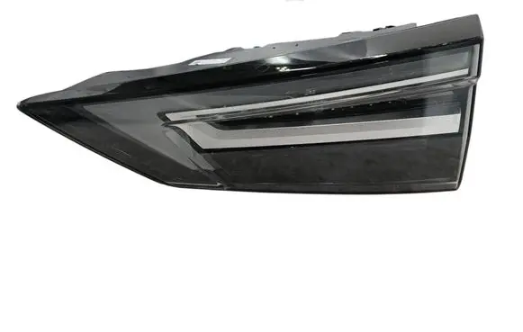 Nissan Qashqai J12 Rear/tail lights 26550HN21A 01710942AB 2SD3053